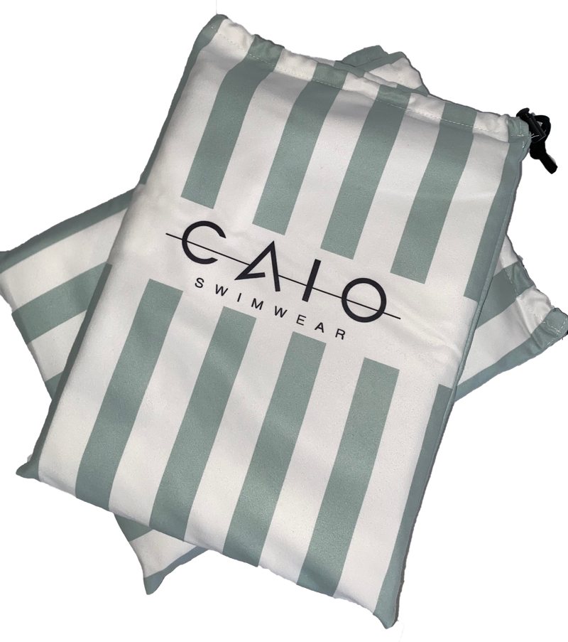 Sand-free Towel: Sage Green